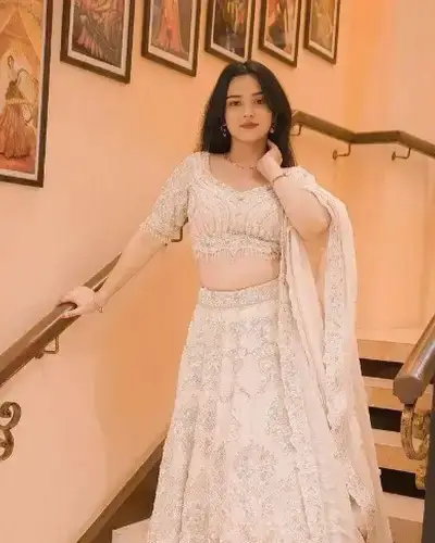 Escort Service In Vapi